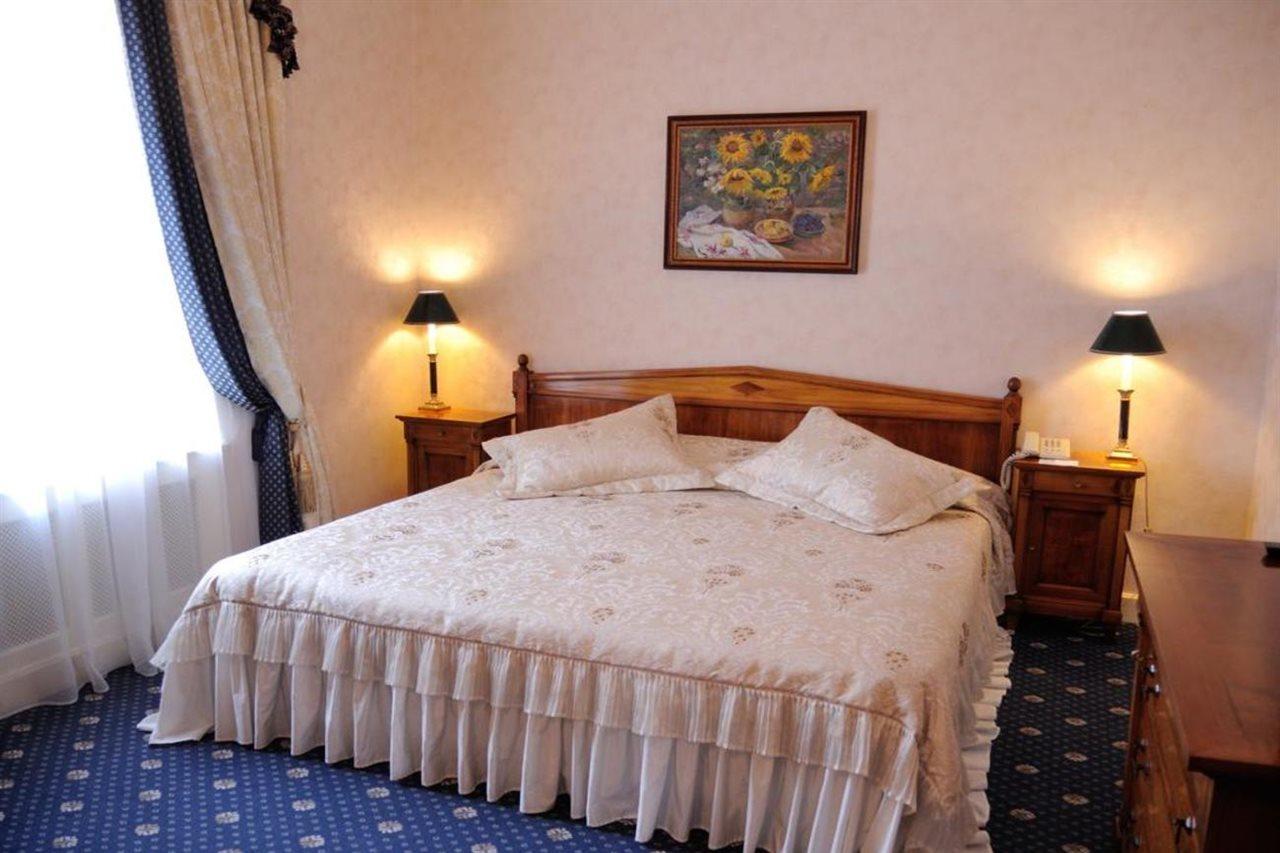 Grand Hotel Ukraine Dnipro Exterior photo